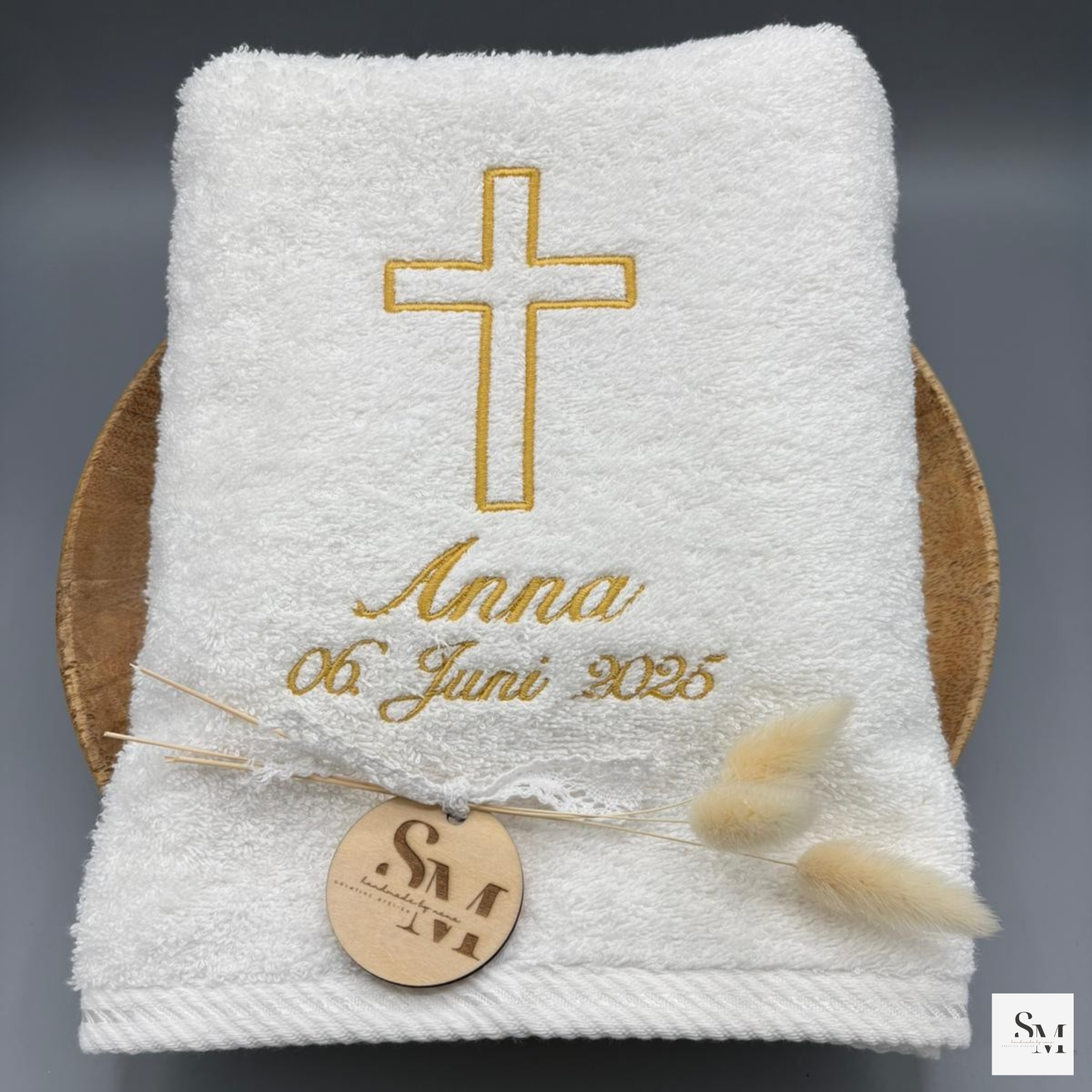 Taufhandtuch bestickt mit einfachem Kreuz | personalisiertes Handtuch zur Taufe, Geschenk für Mädchen & Jungen, christliche Erinnerung