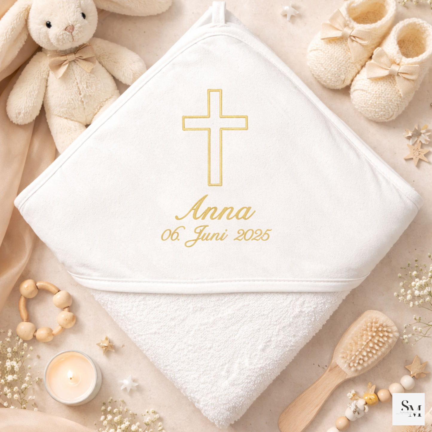 Taufhandtuch bestickt mit einfachem Kreuz | personalisiertes Kapuzenhandtuch zur Taufe Geschenk Taufe Mädchen & Junge christliche Erinnerung